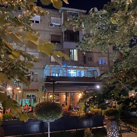 Veranda Apartment Tirana Buitenkant foto